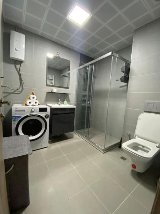 Cevahir Sky City Apartment With Spa, Pool & Fitness Included Skopje Exteriör bild