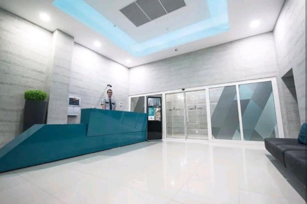 Cevahir Sky City Apartment With Spa, Pool & Fitness Included Skopje Exteriör bild