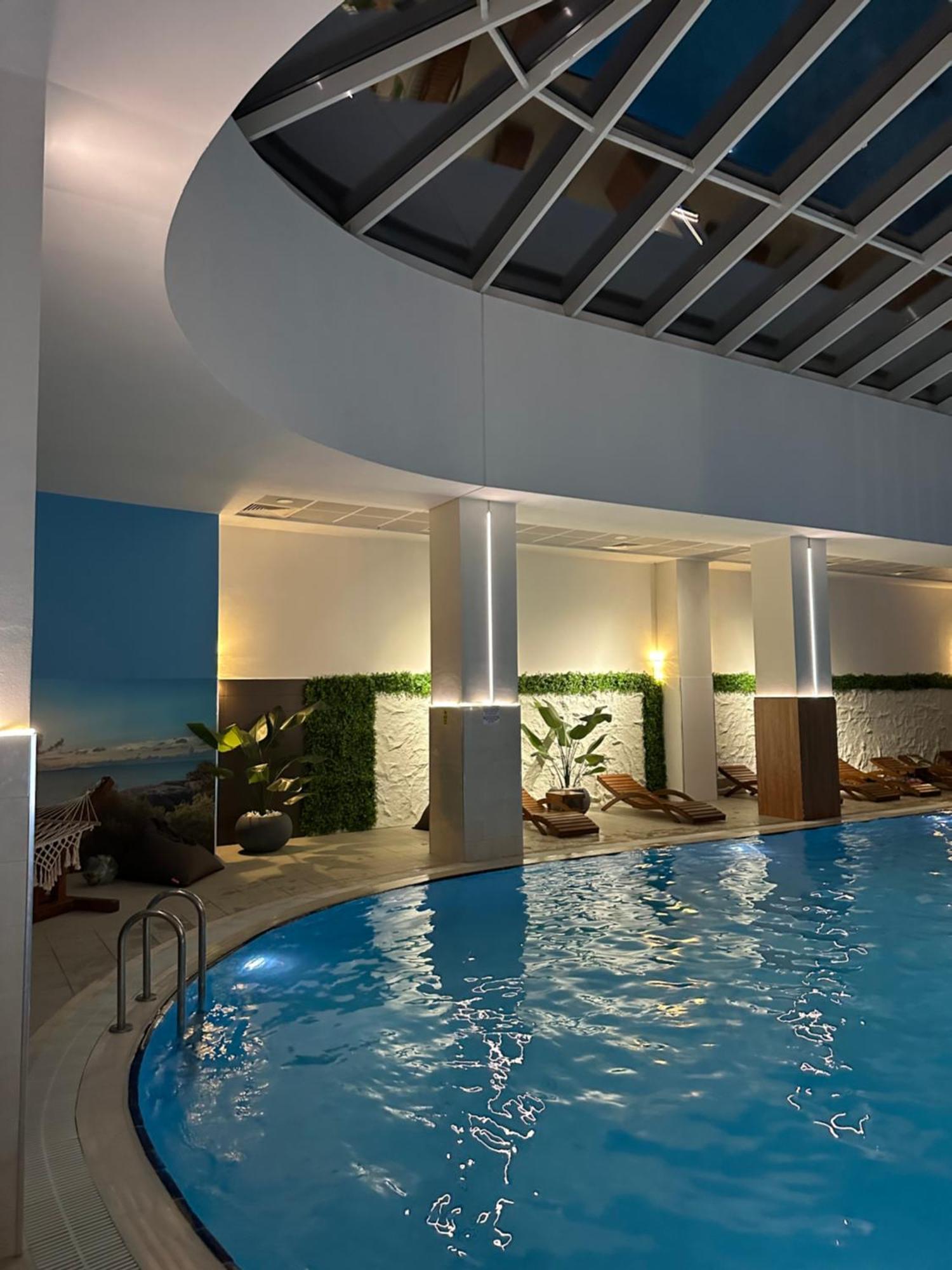 Cevahir Sky City Apartment With Spa, Pool & Fitness Included Skopje Exteriör bild