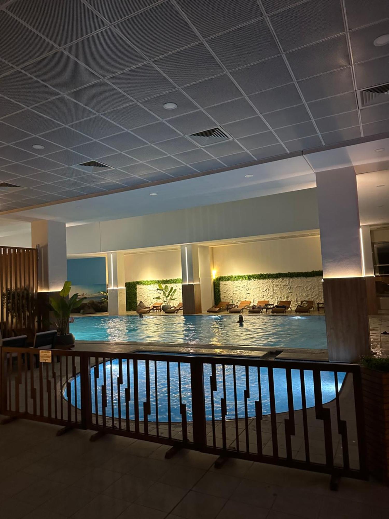 Cevahir Sky City Apartment With Spa, Pool & Fitness Included Skopje Exteriör bild